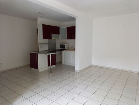 Location appartement 3 pièces, 60.30m², Gisors - Photo 2