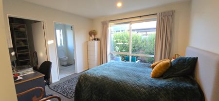 4 Bedroom family home for rent! - Photo 2
