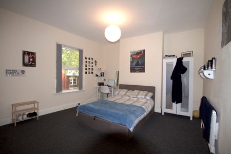 28 Lenton Boulevard, NG7 2ES, NOTTINGHAM - Photo 3