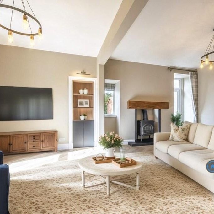 4 bedroom detached house to rent - Photo 1