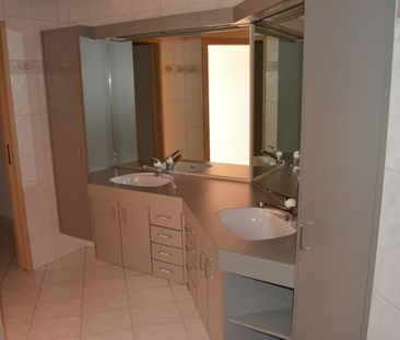 5.5 Zimmer, 173 m², 5. Stock - Photo 5