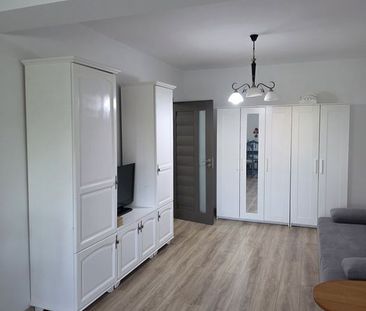 Apartament 2 camere openspace (semidecomandat) bloc nou Tătărași 600€ - Photo 2