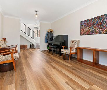 Put simply, welcome to the Hill - Photo 3