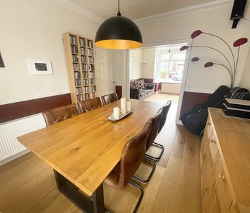 King Edward Avenue, , - Photo 2