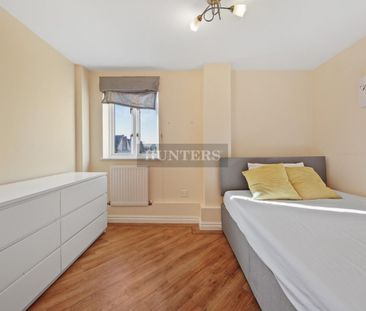 2 bedroom Flat To Let - Photo 3