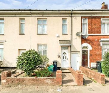 Shaw Road, Dudley, DY2 - Photo 2