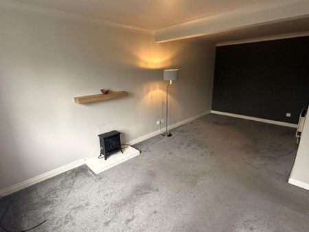 2 bedroom semi-detached house to rent - Photo 3