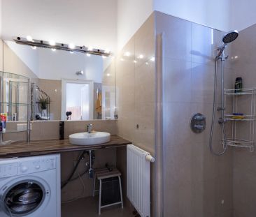 EDEL EINGERICHTETE 3 ZIMMER WOHNUNG NAHE AUMANNPLATZ - Photo 2