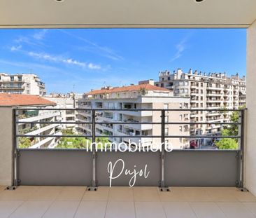 Castellane 13006 - Type 2 avec balcon et parking privatif - Photo 6