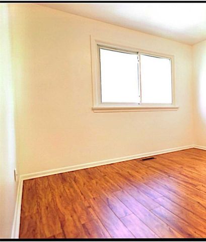 For Lease - 51 Steel Street Unit# Main & Second Floor, Barrie, Ontario - Photo 5