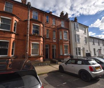 Studio to rent - Photo 6