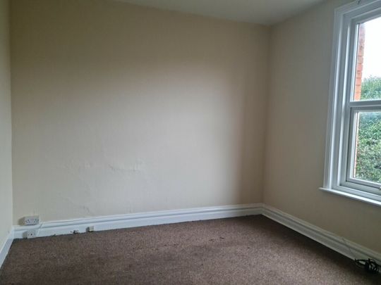 Very Large 6 Bed Student Property - Photo 1