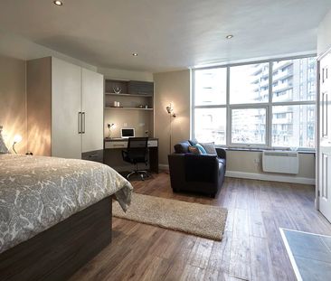 Apt 17, Eagle House - Photo 6