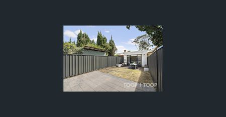 A wonderful fusion of old school charm and modern living - Photo 3