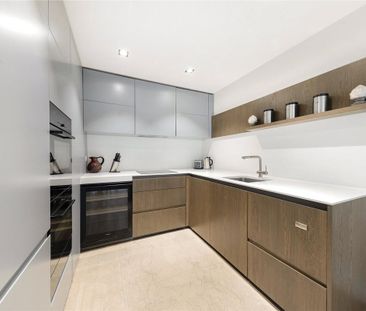 1 bedroom flat in St. James's - Photo 1