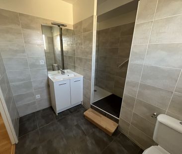 T2 QUARTIER BERGOUGNAN/GRAVOUSES 47 m2 - Photo 4