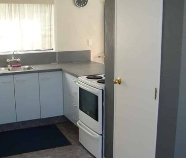 Welcome Bay Neat and Tidy - Photo 4