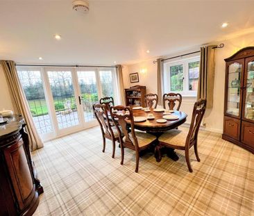 5 bedroom detached house to rent - Photo 4