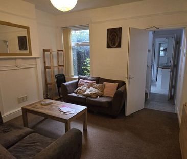 4 bedroom terraced house to rent - Photo 1