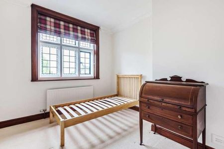 Oldfield Wood, Woking, GU22 - Photo 5