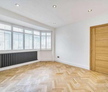 Woodfall Avenue, Barnet, EN5 - Photo 3