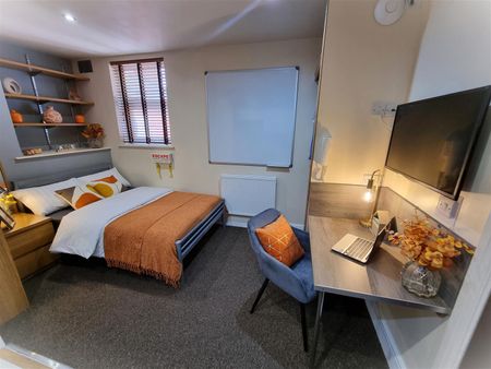 West Parade - Studio for 26/27 - Photo 4