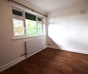 2 bedroom maisonette to rent - Photo 2