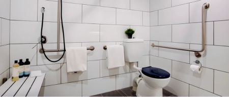 Large Rooms-Accessible - Photo 5