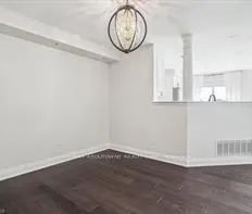 Condo Townhouse For Lease | W9248363 - Photo 5