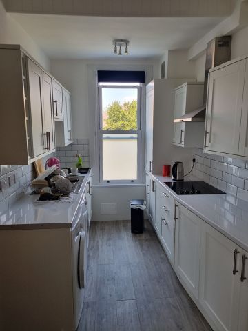 2 Bed Flat, St. Asaph Road, SE4 - Photo 4