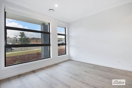 Brand new living close to School! - Photo 3