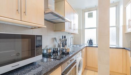 Hill Street, W1J, London - Photo 3