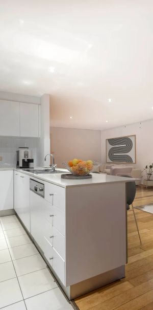 Spacious Two Bedroom Apartment - Photo 1