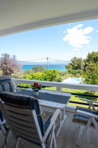 Διαμέρισμα για ενοικίαση Μπουρνώντας (Ανθηδώνος) - Φωτογραφία 4