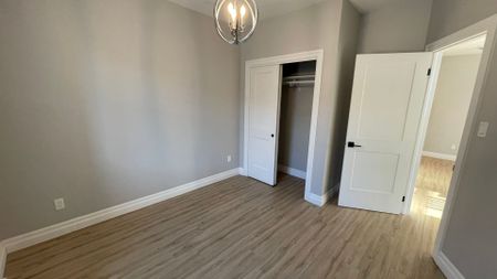 For Lease - 69 East Main Street Unit# 102, Welland, Ontario - Photo 3