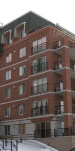 Condo 3 et demi ancien 4 et demi de 1040 pi2 centre ville de Laval - Photo 3