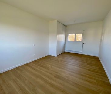 Location Maison 115m² ARDON 45160 - Photo 3