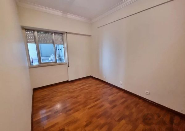 Apartamento T3 em Lisboa
