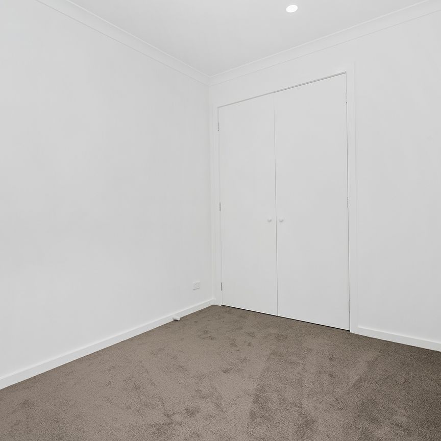 67 Waterbird Circuit, Weir Views VIC, Belconnen - Photo 1