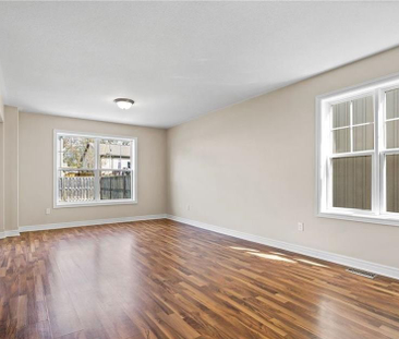 For Lease - 8 CHICORY Crescent, St. Catharines, Ontario - Photo 2