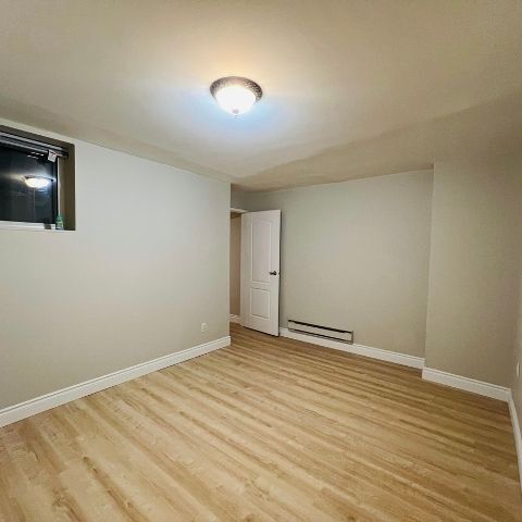 For Lease - 1429 Kingston Road Unit# 1B, Toronto, Ontario - Photo 1