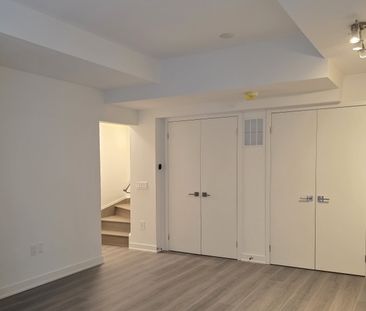 For Lease - 71 Curlew Drive Unit# 102, Toronto, Ontario - Photo 3