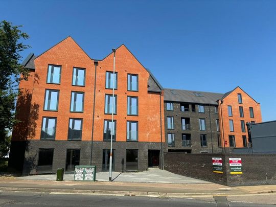 2 bedroom apartment to rent - Photo 1