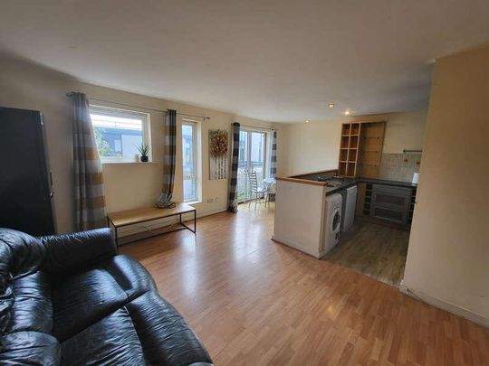 Stretford Road, Hulme, Manchester, M15 - Photo 1