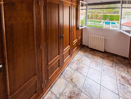 6 room luxury Detached House for rent in Mutxamel, Spain - Photo 2