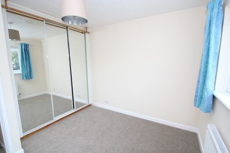 Davies Close, Croydon CR0, Property for rent - Photo 2