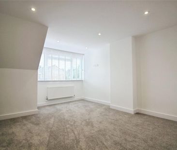 4 bedroom semi-detached house to rent - Photo 4