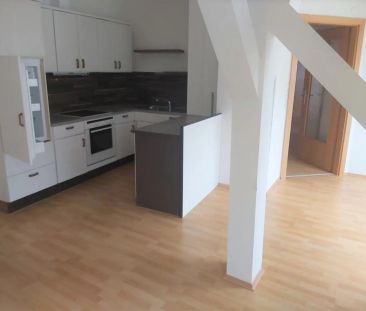 NEU - Günstige 2-Zimmer-Dachgeschosswohnung mit Küchenblock in Krie... - Photo 4