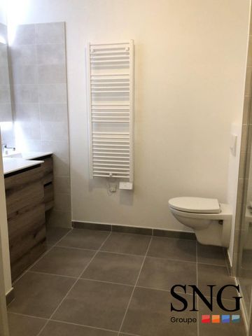 T2 AVEC TERRASSE ET PARKING - Photo 3