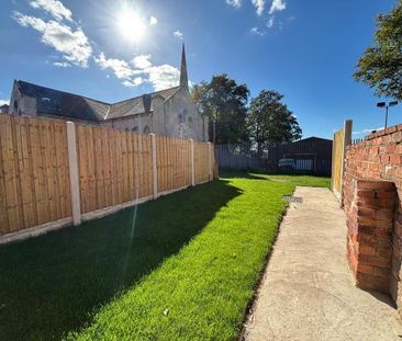 3 bedroom terraced house to rent - Photo 2